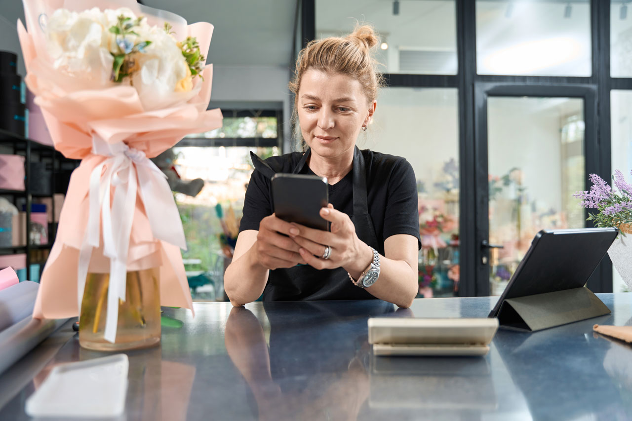 From Zero to Fully Booked: Social Media Topics for Service Business Growth